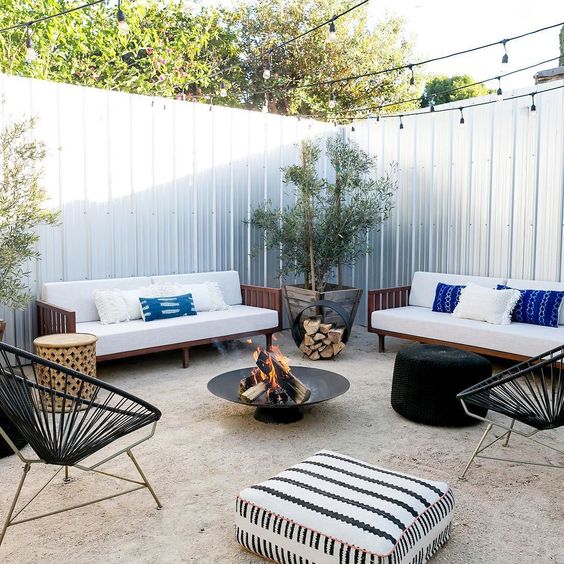 Reason #897024356709 why I love CB2 - this compilation of some of their outdoor furniture options to create a modern patio design is right up my alley. Backyard inspiration via www.L-2-Design.com